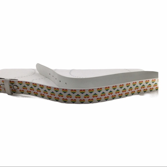 Absolutely Fresh 90’s Rainbow Hearts Bonded Leather Belt - Picture 1 of 6